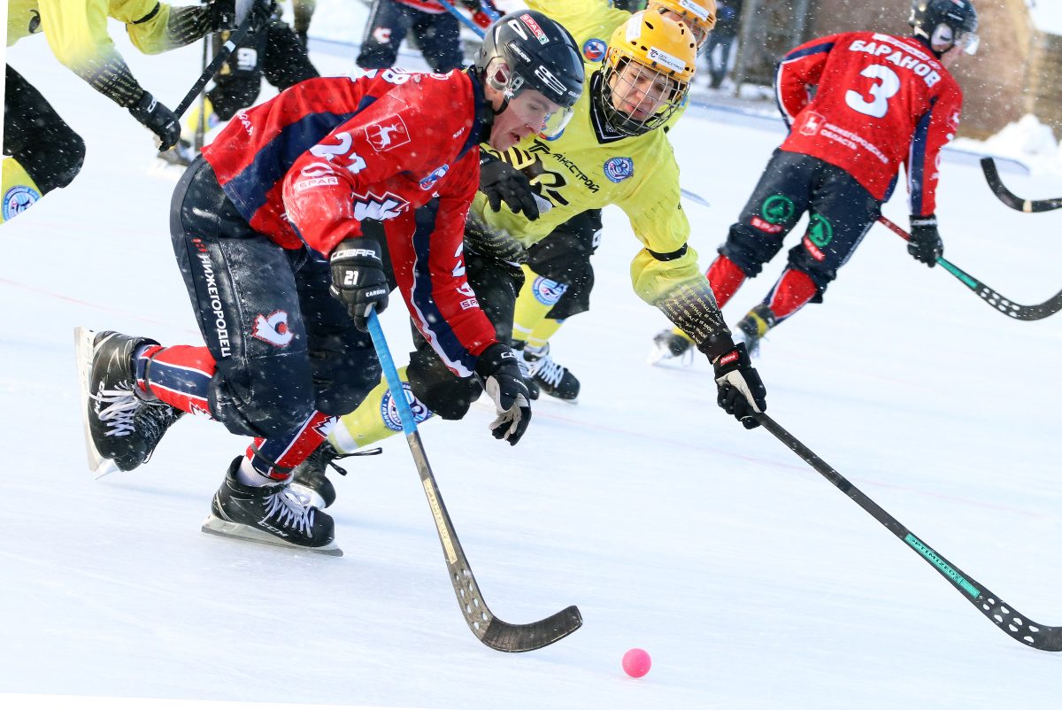 Хоккеисты нижегородского «Старта» неожиданно проиграли на своём поле